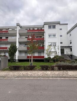 Großzügige 4-Zimmer-Eigentumswohnung mit Balkon in guter Lage von Dudweiler, provisionsfrei - Saarbrücken