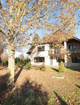 Exklusives Mehrgenerationenhaus im modernstem Standard - Stemwede