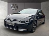 VW Golf, 1.5 VIII eTSI OPF Life, Jahr 2021 - Penzberg