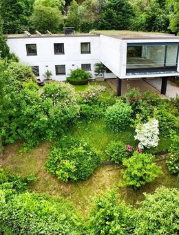 Das Fern-Seh-Haus Außergewöhnliche Architektur in exponierter Lage - Essen