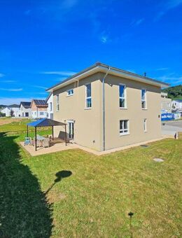 Exklusive Stadtvilla in Ottenbach - Wohnen mit Stil und Komfort - Ottenbach