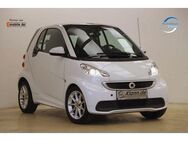 Smart ForTwo 1.0 71PS MHD Coupe Passion SHZ Navi Servo - Teltow