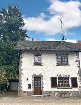 PROVISIONSFREI! Charmantes Reihenendhaus in Weiskirchen - Weiskirchen