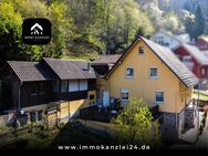 Zwei Wohnungen unter einem Dach - gepflegtes Haus mit Garage & Stellplatz in Offenburg - Offenburg