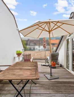 Charmantes Apartment mit großer Terrasse in Düsseldorf - Düsseldorf