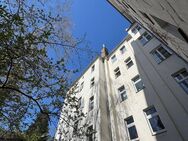 Attraktives Mehrfamilienhaus mit Entwicklungspotenzial im gefragten Moabit - Berlin