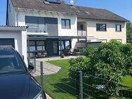Sehr gepflegte und 2013 kernsanierte Doppelhaushälfte mit Dachgeschosswohnung in Rednitzhembach zu verkaufen. (VHB) - Rednitzhembach