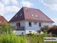 Beidseitig angebautes 10-Familienhaus - Frankfurt (Main)