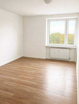 Frisch sanierte 3-Zimmer-Eigentumswohnung mit Balkon & Aufzug - Wolfsburg