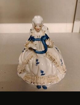 Wunderschöne Porzellan Figur Barock - Goslar