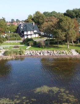 Villa mit zwei Luxuswohneinheiten in der ersten Reihe zum Wasser… - Wiek