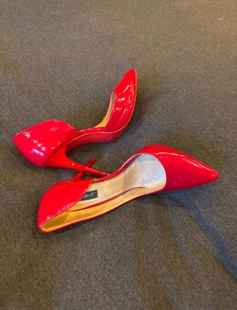 Rote Heels - Oldenburg