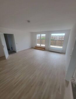 3-RW mit herrlichen Balkon- perfekt für Familie oder WG - Dessau-Roßlau