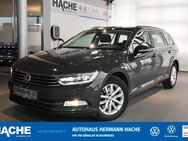 VW Passat Variant, 1.5 TSI Comfortline, Jahr 2019 - Blomberg (Nordrhein-Westfalen)