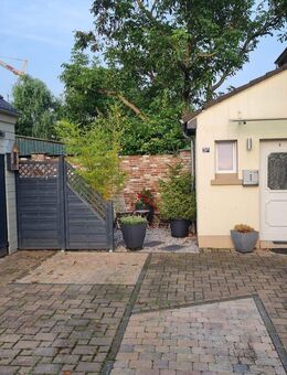 Doppelhaushälfte mit Charme - Langenfeld (Rheinland)