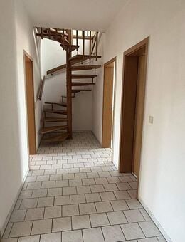 3-Raum-Maisonette-Wohnung im Dachgeschoss mit Balkon und EBK - Chemnitz