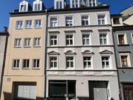 Investieren in Straubings Bestlage: Sanierte 2-Zimmer-Altbauwohnung - Straubing Zentrum