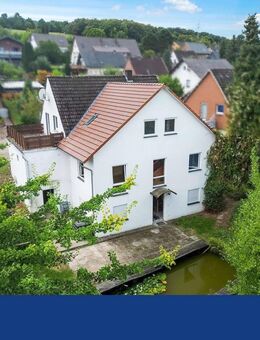 Verbunden auf allen Ebenen! Lichtdurchflutet und offen! Rückzug im Grünen! - Porta Westfalica