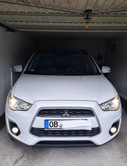 Mitsubishi ASX 1,6 2WD Intense Panoramaglasdach,Sitzheizung,Xenonscheinwerfer - Oberhausen