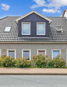 Idyllisches Wohnhaus mit Nebengelass und Garten am Rande der Mecklenburger Schweiz in Jördenstorf - Jördenstorf