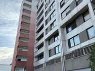 Vermietete Eigentumswohnung (8. OG) mit Aufzug in einem Mehrfamilienhaus in zentraler Lage von Bergkamen-Weddinghofen - Bergkamen