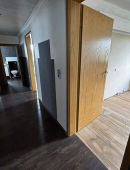 +++Charmante Maisonette mit 3 Zimmer, Küche und Badezimmer +++ - Pirmasens