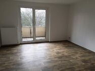 Singlewohnung mit Balkon! Sanierung nach Ihren Wünschen! - Oschersleben (Bode)