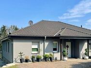 PROVISIONSFREI|Traumhaus mit Pool, Sauna, Carport und großem Grundstück! - Rüdersdorf (Berlin)