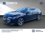 VW Passat Variant, 1.5 eTSI Business, Jahr 2024 - Schleswig