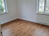 Stilvolle, vollständig renovierte 4-Raum-Wohnung mit Balkon in Ingolstadt - Ingolstadt