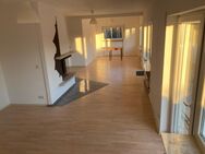 Schöne 5-Zimmer Maisonette Wohnung mit Küche und Balkon - Langen (Hessen)