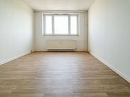 Ich wurde frisch renoviert, damit du dich bei mir wohlfühlen kannst... - Chemnitz