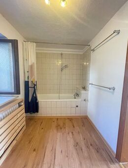 Möbilierte 3 Zimmer Wohnung in Kollnburg - Kollnburg