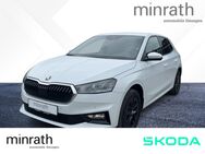 Skoda Fabia, 1.0 TSI e e) Selection, Jahr 2024 - Moers