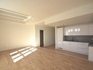 große, moderne Galerie Wohnung sanierter Altbau, Einbauküche, schickes Badezimmer Keller, Tiefgarage - Villingen-Schwenningen