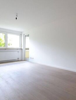 Sofort verfügbare, kernsanierte 3-Zimmerwohnung im Grünen - Nürnberg