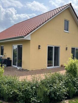 Energie A+: Neuer Bungalow mit Ausbaureserve (von privat) - Lamstedt