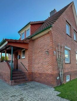 Gepflegtes Einfamilienhaus mit tollem Grundstück in Deichnähe - Drochtersen
