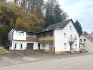 Großzügiges freistehendes Einfamilienhaus in zentraler Lage in Zweibrücken -Oberauerbach - Zweibrücken