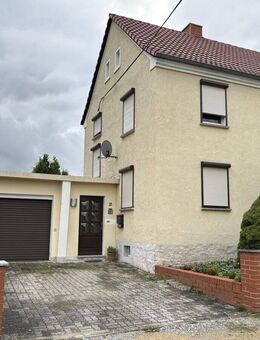 Doppelhaushälfte mit Garage in ruhiger Lage von Löbau - Löbau