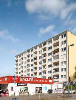 Sanierte 3-Zimmer-Wohnung in Bremen Huchting - Bremen