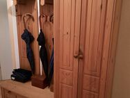 Garderobe u.Schuhschrank, Eckschrank.Schreinerqualität - Münstertal (Schwarzwald)