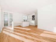 Moosach 3-Zimmer-Wohnung mit Loggia - München