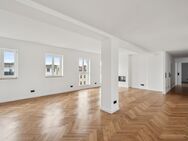Exklusives Dachgeschoßapartment: Luxuriöses Wohnen in Top-Lage - Berlin