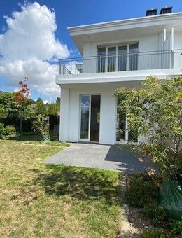 MODERNES HELLES HAUS - NÄHE ISD UND ST GEORGE SCHOOL - WITTLAER - Düsseldorf