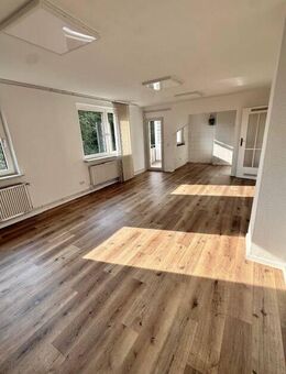 Ihre Chance! Gut gelegene 3-Zimmer-Wohnung mit Balkon - sofort einziehen und wohlfühlen! - Kassel
