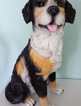 Nagelneuer Deko Hund Schwarz, Weiß ,Braun 45 cm hoch - Suhl