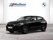 BMW X2, xDrive20i, Jahr 2021 - Dresden