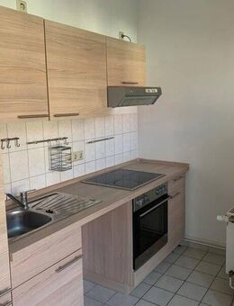 Ein Traum für Studenten / WG's - Einbauküche vorhanden - Magdeburg