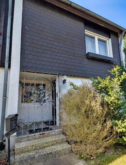 Großzügiges Reihenhaus mit Garten und Garage in Seenähe - Salzgitter